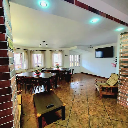 Guest house Casa Ochi De Lac
