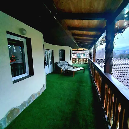 Casa Ochi De Lac