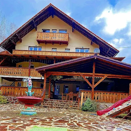 Casa Ochi De Lac