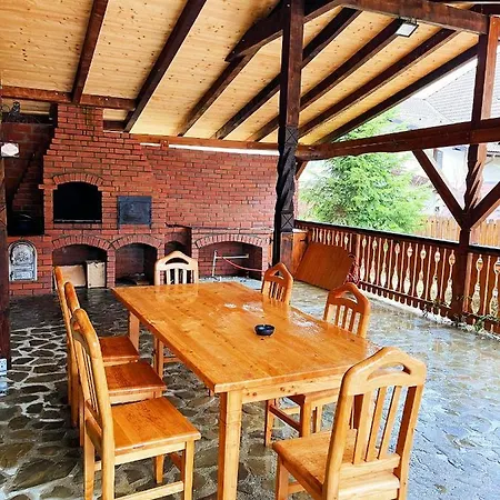 Guest house Casa Ochi De Lac